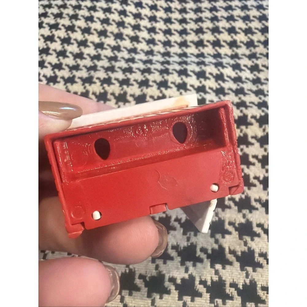 VINTAGE Plasticville HIS & HERS Red White 2